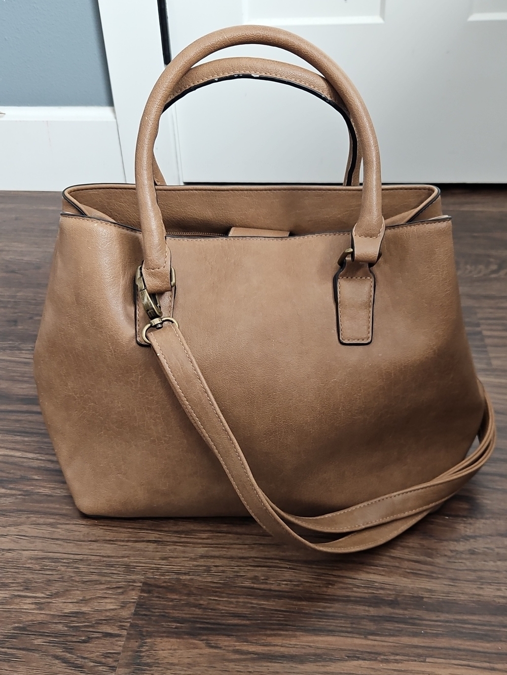 Bueno Convertible Satchel Tote Bag Tan Faux Leather